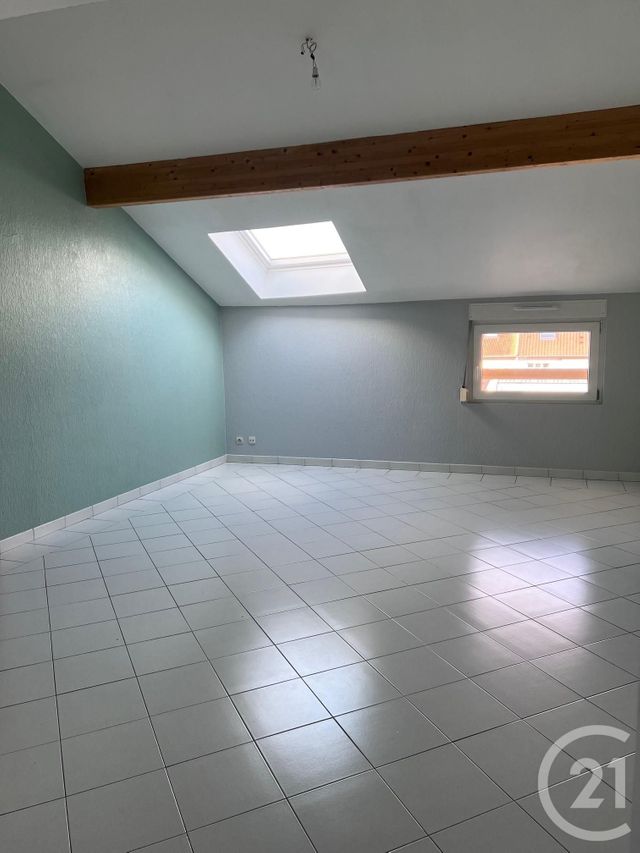 Appartement F3 à louer - 3 pièces - 73.06 m2 - ST JULIEN LES METZ - 57 - LORRAINE - Century 21 Côté Est Immobilier