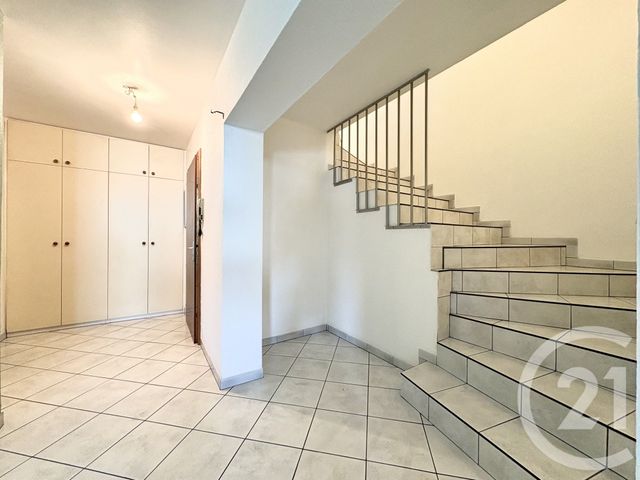 Appartement F3 à louer - 3 pièces - 73.06 m2 - ST JULIEN LES METZ - 57 - LORRAINE - Century 21 Côté Est Immobilier