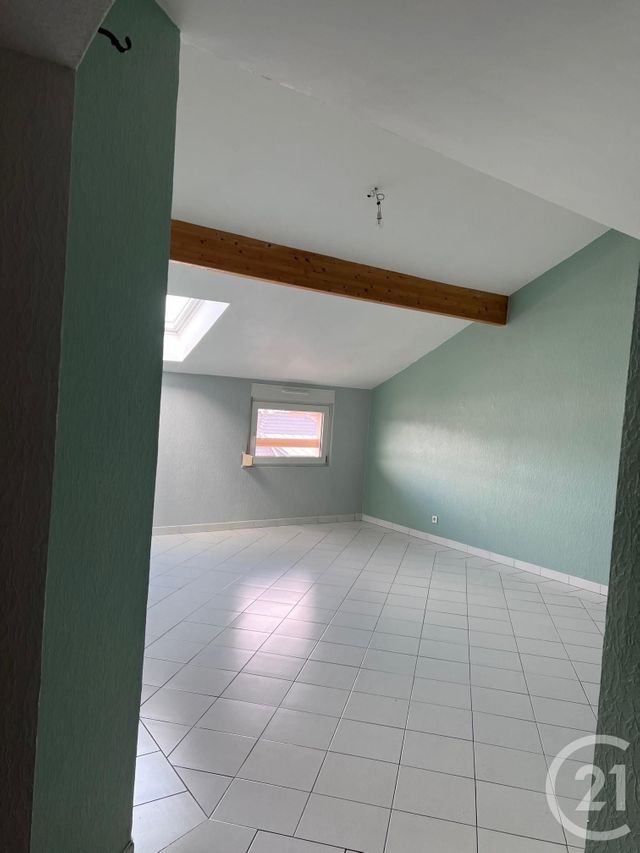 Appartement F3 à louer - 3 pièces - 73.06 m2 - ST JULIEN LES METZ - 57 - LORRAINE - Century 21 Côté Est Immobilier