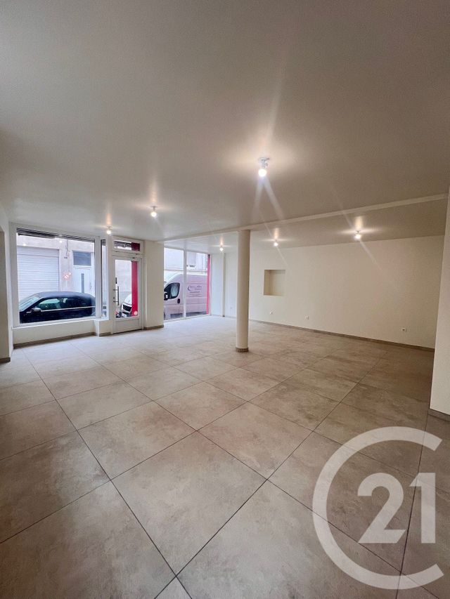 commerce à louer - 61.17 m2 - BOULAY MOSELLE - 57 - LORRAINE - Century 21 Côté Est Immobilier