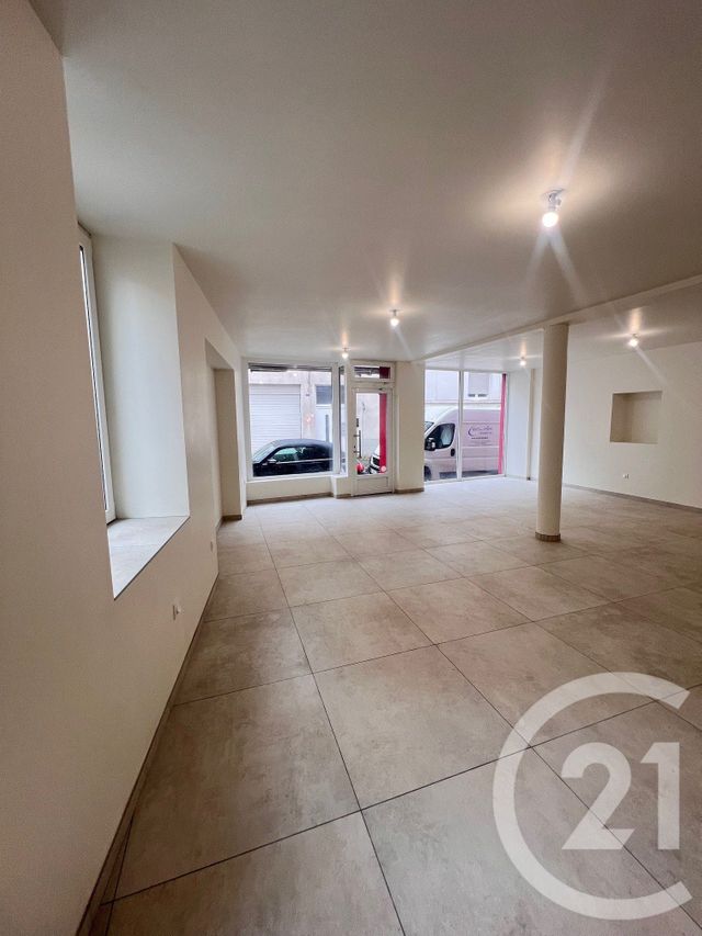 commerce à louer - 61.17 m2 - BOULAY MOSELLE - 57 - LORRAINE - Century 21 Côté Est Immobilier