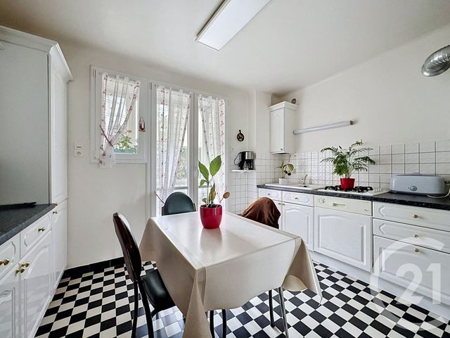 Appartement F4 à vendre - 4 pièces - 88.73 m2 - METZ - 57 - LORRAINE - Century 21 Côté Est Immobilier