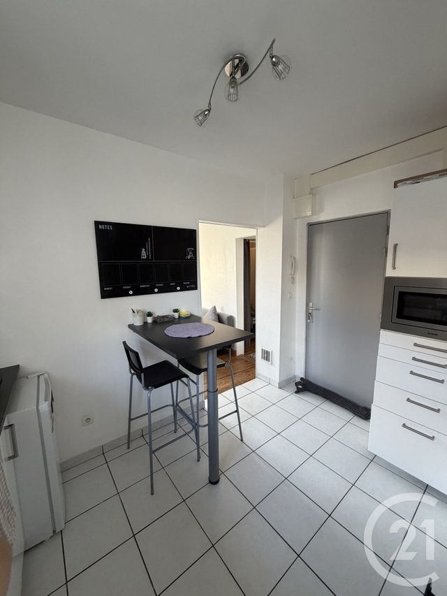 Appartement F1 à louer - 2 pièces - 29.96 m2 - METZ - 57 - LORRAINE - Century 21 Côté Est Immobilier