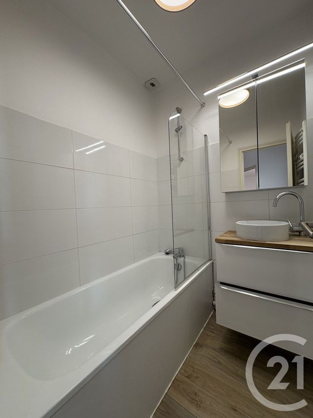 Appartement F2 à louer - 2 pièces - 46.34 m2 - ST JULIEN LES METZ - 57 - LORRAINE - Century 21 Côté Est Immobilier