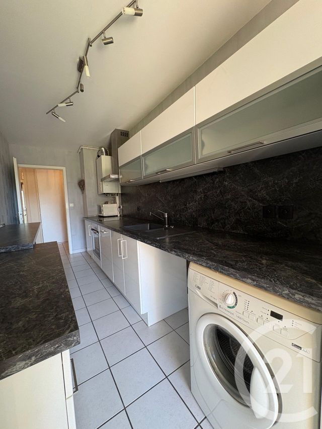 Appartement F3 à louer - 3 pièces - 72.75 m2 - METZ - 57 - LORRAINE - Century 21 Côté Est Immobilier