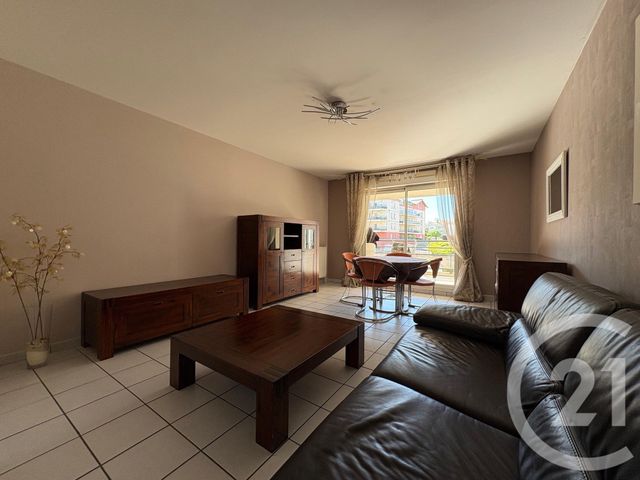 Appartement F3 à louer - 3 pièces - 72.75 m2 - METZ - 57 - LORRAINE - Century 21 Côté Est Immobilier