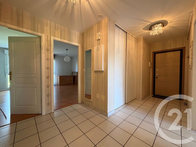 Appartement F3 à louer - 3 pièces - 72.75 m2 - METZ - 57 - LORRAINE - Century 21 Côté Est Immobilier