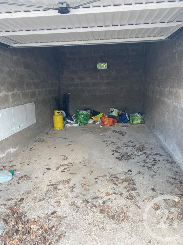 parking à louer - 15.75 m2 - PETITE ROSSELLE - 57 - LORRAINE - Century 21 Côté Est Immobilier