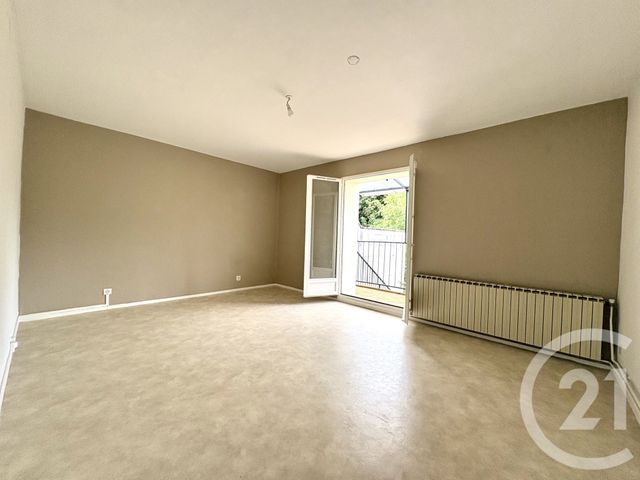 Appartement F5 à louer - 5 pièces - 142.96 m2 - ST JULIEN LES METZ - 57 - LORRAINE - Century 21 Côté Est Immobilier