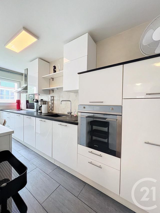 Appartement F2 à louer - 2 pièces - 47.07 m2 - METZ - 57 - LORRAINE - Century 21 Côté Est Immobilier