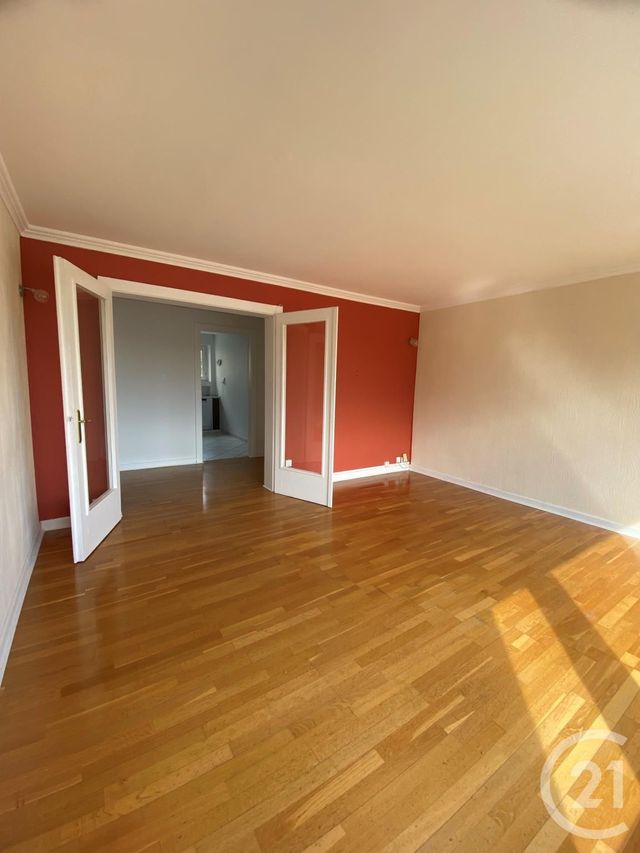 Appartement F5 à louer - 5 pièces - 81.67 m2 - METZ - 57 - LORRAINE - Century 21 Côté Est Immobilier