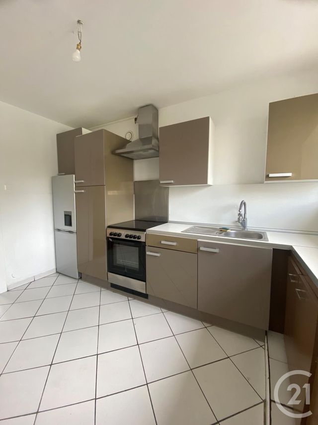 Appartement F5 à louer - 5 pièces - 81.67 m2 - METZ - 57 - LORRAINE - Century 21 Côté Est Immobilier