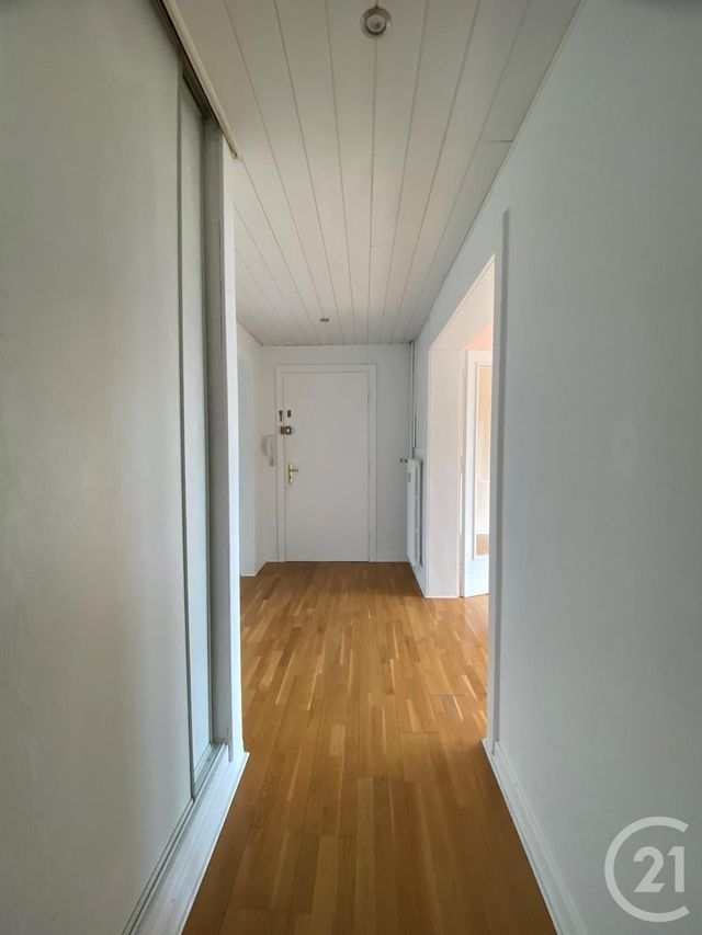 Appartement F5 à louer - 5 pièces - 81.67 m2 - METZ - 57 - LORRAINE - Century 21 Côté Est Immobilier
