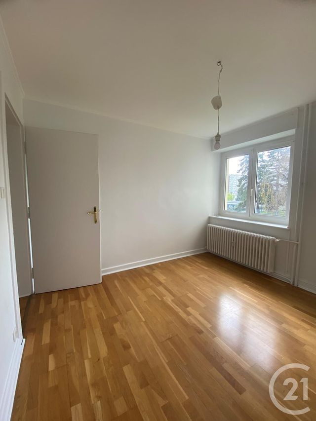 Appartement F5 à louer - 5 pièces - 81.67 m2 - METZ - 57 - LORRAINE - Century 21 Côté Est Immobilier