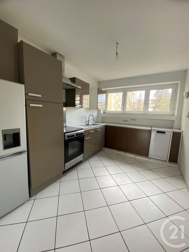 Appartement F5 à louer - 5 pièces - 81.67 m2 - METZ - 57 - LORRAINE - Century 21 Côté Est Immobilier