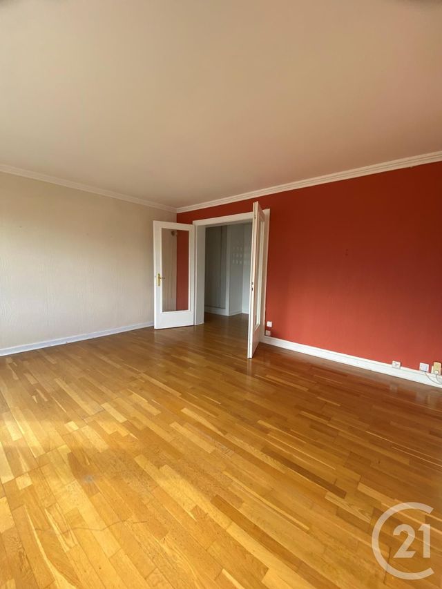 Appartement F5 à louer - 5 pièces - 81.67 m2 - METZ - 57 - LORRAINE - Century 21 Côté Est Immobilier