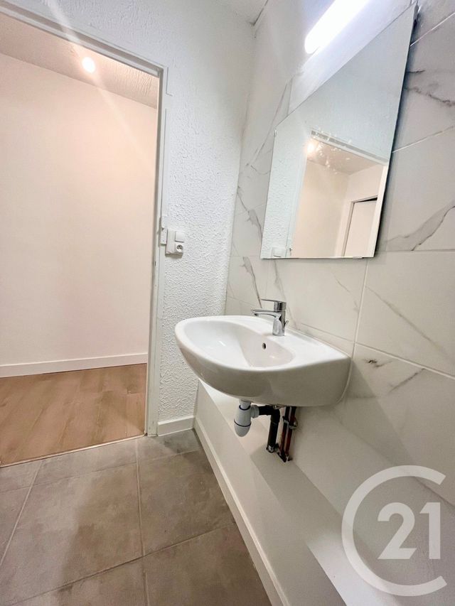 Appartement F2 à louer - 2 pièces - 55.12 m2 - JARNY - 54 - LORRAINE - Century 21 Côté Est Immobilier