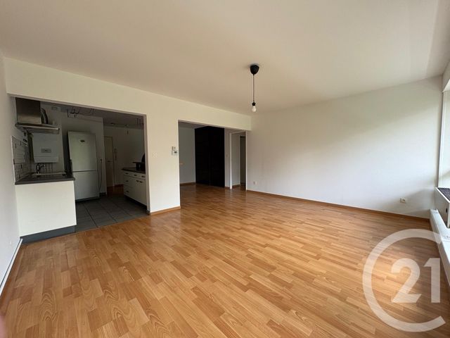 Appartement F3 à louer - 3 pièces - 77.96 m2 - METZ - 57 - LORRAINE - Century 21 Côté Est Immobilier