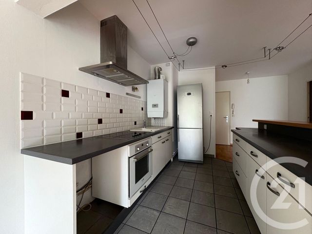 Appartement F3 à louer - 3 pièces - 77.96 m2 - METZ - 57 - LORRAINE - Century 21 Côté Est Immobilier