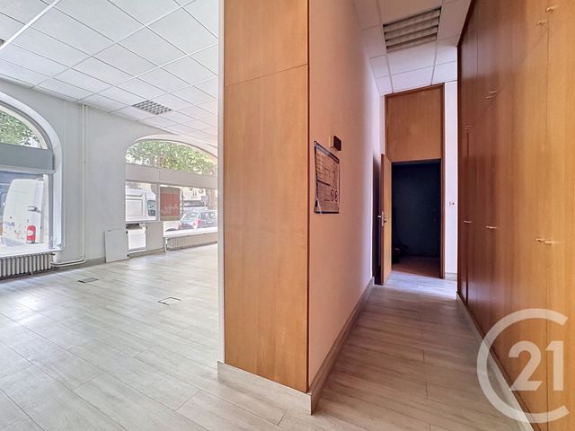 commerce à louer - 146.0 m2 - METZ - 57 - LORRAINE - Century 21 Côté Est Immobilier