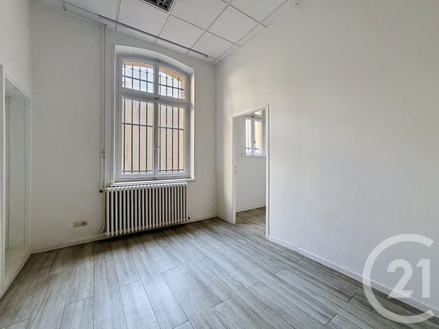 commerce à louer - 146.0 m2 - METZ - 57 - LORRAINE - Century 21 Côté Est Immobilier