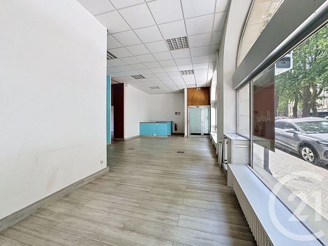 commerce à louer - 146.0 m2 - METZ - 57 - LORRAINE - Century 21 Côté Est Immobilier