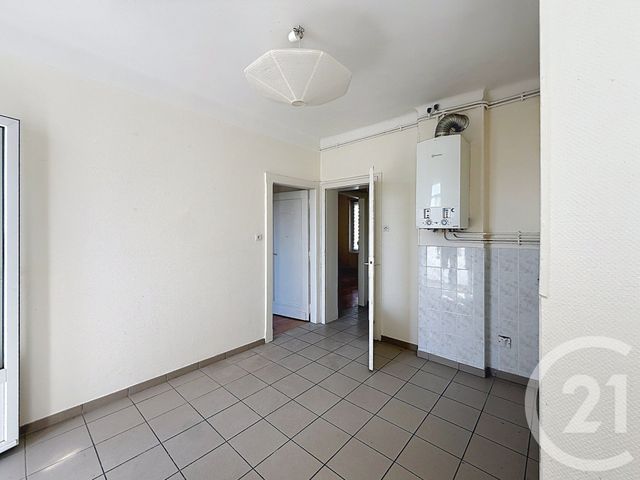 Appartement F3 à vendre - 3 pièces - 60.2 m2 - METZ - 57 - LORRAINE - Century 21 Côté Est Immobilier