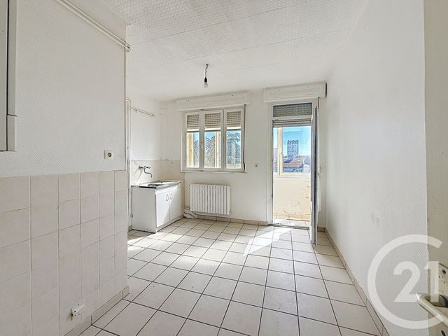 Appartement F3 à vendre - 3 pièces - 60.2 m2 - METZ - 57 - LORRAINE - Century 21 Côté Est Immobilier