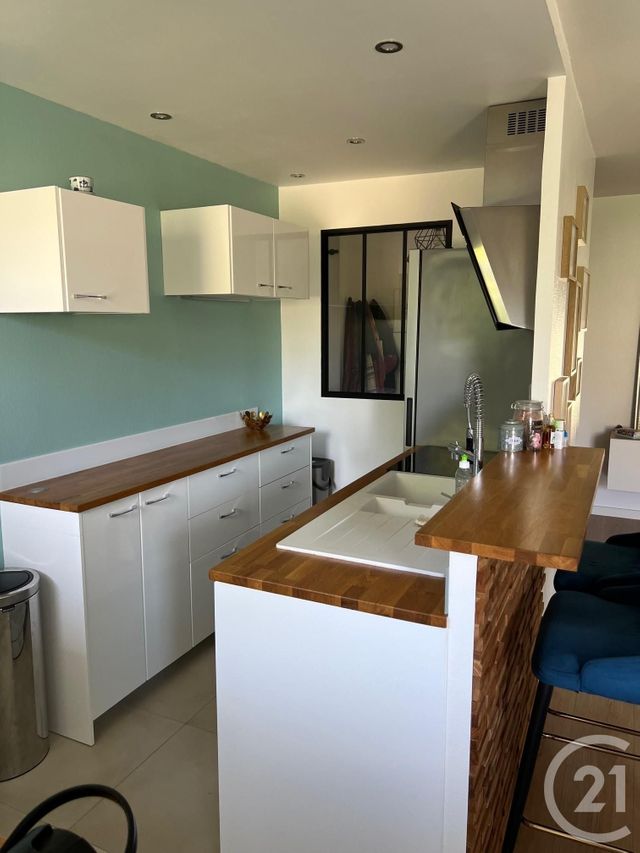Appartement F3 à louer - 3 pièces - 63.29 m2 - MONTIGNY LES METZ - 57 - LORRAINE - Century 21 Côté Est Immobilier