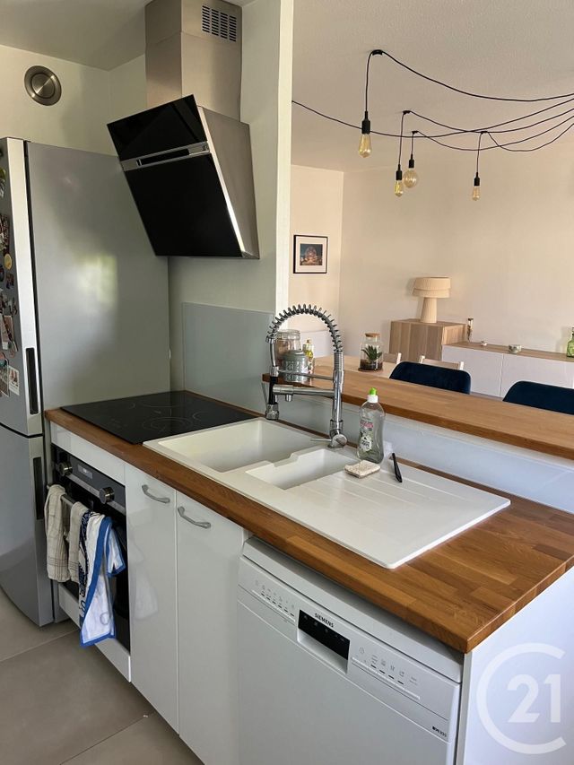 Appartement F3 à louer - 3 pièces - 63.29 m2 - MONTIGNY LES METZ - 57 - LORRAINE - Century 21 Côté Est Immobilier