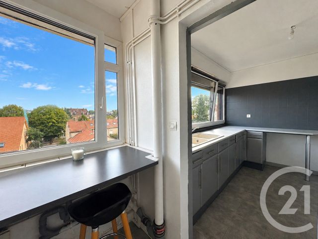 Appartement F3 à louer - 3 pièces - 75.87 m2 - LE BAN ST MARTIN - 57 - LORRAINE - Century 21 Côté Est Immobilier