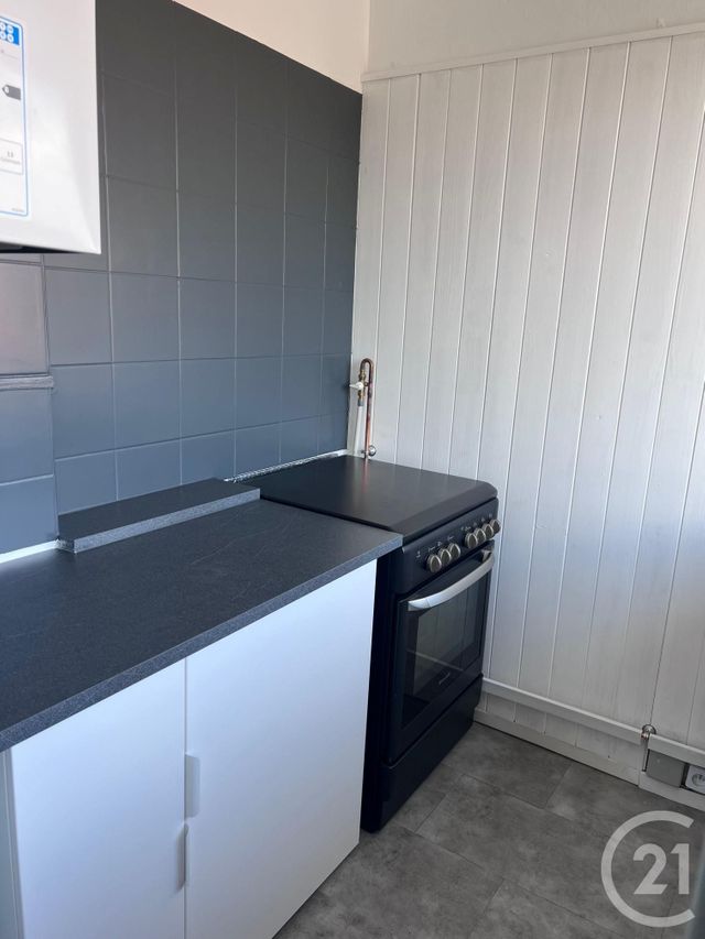 Appartement F3 à louer - 3 pièces - 75.87 m2 - LE BAN ST MARTIN - 57 - LORRAINE - Century 21 Côté Est Immobilier
