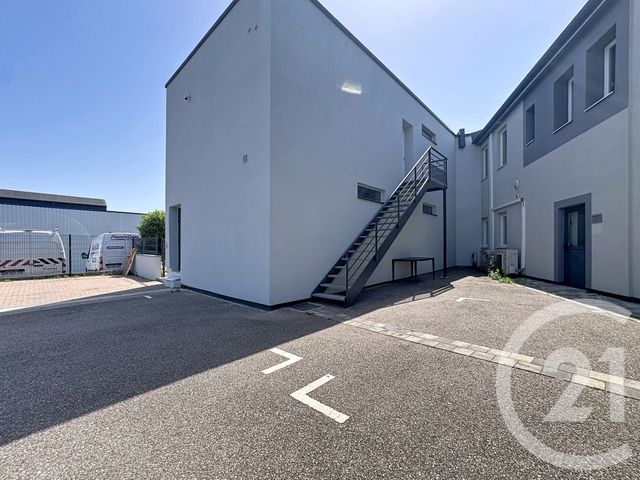 commerce à louer - 80.0 m2 - ST JULIEN LES METZ - 57 - LORRAINE - Century 21 Côté Est Immobilier