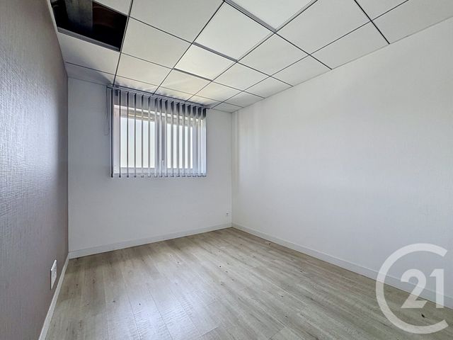 commerce à louer - 80.0 m2 - ST JULIEN LES METZ - 57 - LORRAINE - Century 21 Côté Est Immobilier