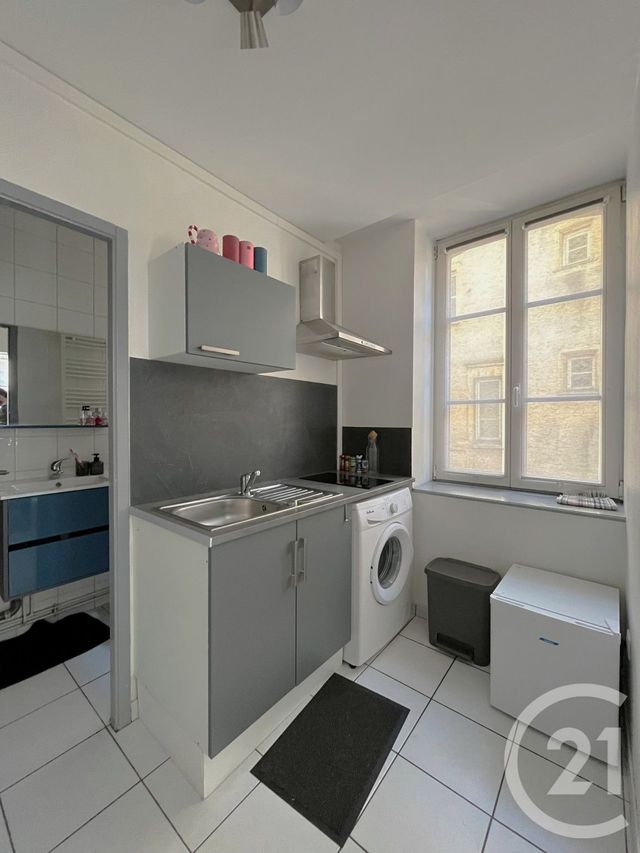 Appartement F2 à louer - 2 pièces - 31.0 m2 - METZ - 57 - LORRAINE - Century 21 Côté Est Immobilier