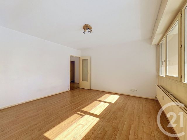 Appartement F2 à vendre - 2 pièces - 44.35 m2 - MONTIGNY LES METZ - 57 - LORRAINE - Century 21 Côté Est Immobilier