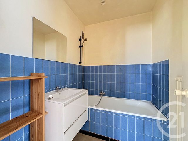 Appartement F2 à vendre - 2 pièces - 44.35 m2 - MONTIGNY LES METZ - 57 - LORRAINE - Century 21 Côté Est Immobilier