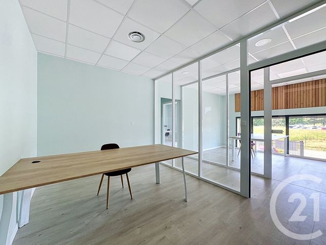 commerce à louer - 132.43 m2 - ST JULIEN LES METZ - 57 - LORRAINE - Century 21 Côté Est Immobilier