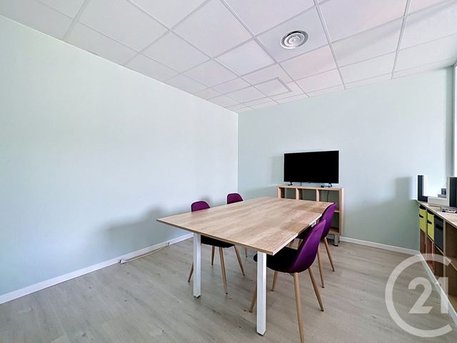 commerce à louer - 132.43 m2 - ST JULIEN LES METZ - 57 - LORRAINE - Century 21 Côté Est Immobilier