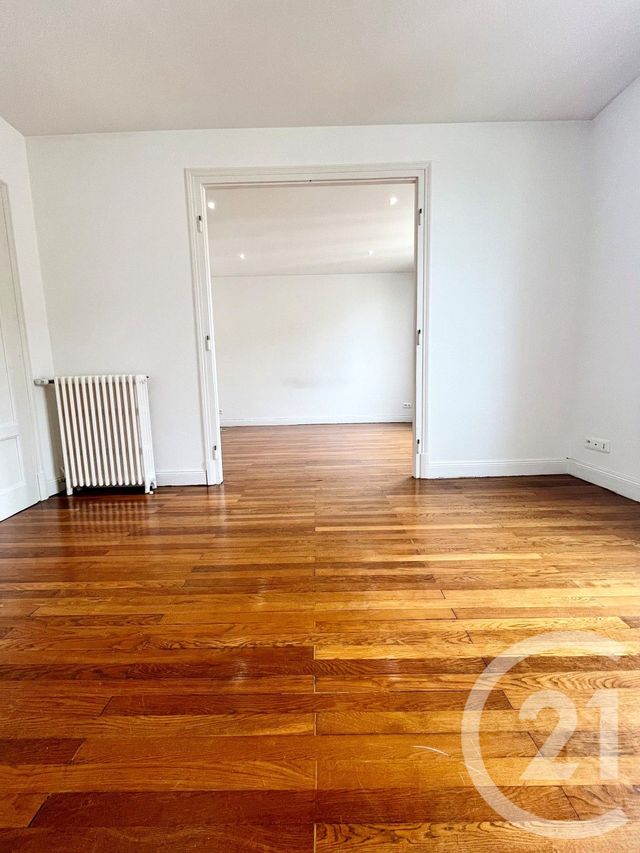 Appartement F3 à louer - 3 pièces - 71.6 m2 - METZ - 57 - LORRAINE - Century 21 Côté Est Immobilier