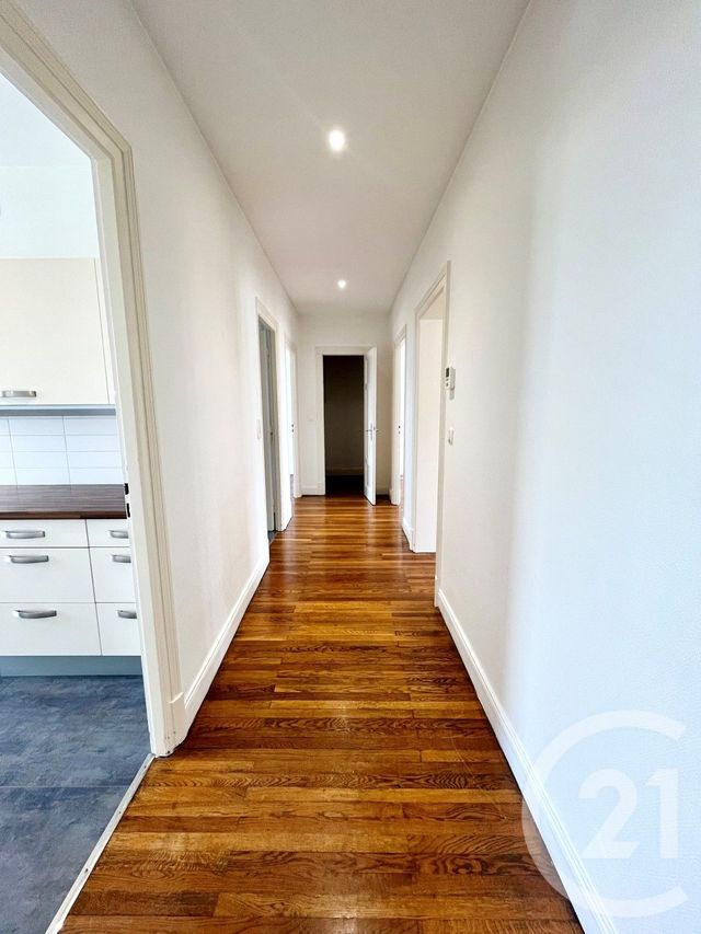 Appartement F3 à louer - 3 pièces - 71.6 m2 - METZ - 57 - LORRAINE - Century 21 Côté Est Immobilier