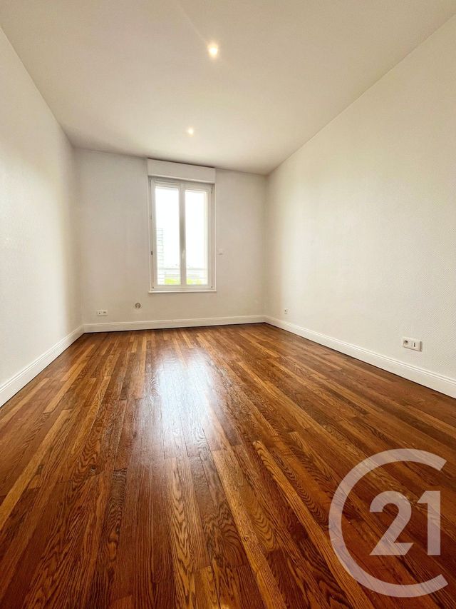 Appartement F3 à louer - 3 pièces - 71.6 m2 - METZ - 57 - LORRAINE - Century 21 Côté Est Immobilier