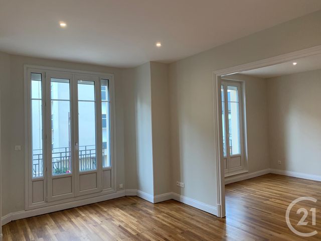 Appartement F3 à louer - 3 pièces - 71.6 m2 - METZ - 57 - LORRAINE - Century 21 Côté Est Immobilier