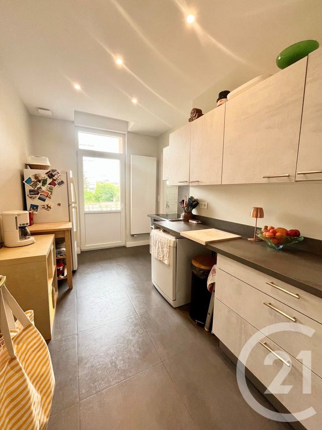 Appartement F3 à louer - 3 pièces - 71.6 m2 - METZ - 57 - LORRAINE - Century 21 Côté Est Immobilier