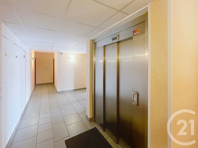 Appartement F2 à vendre - 2 pièces - 53.25 m2 - METZ - 57 - LORRAINE - Century 21 Côté Est Immobilier