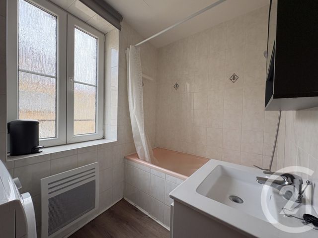 Appartement F2 à louer - 2 pièces - 27.6 m2 - METZ - 57 - LORRAINE - Century 21 Côté Est Immobilier