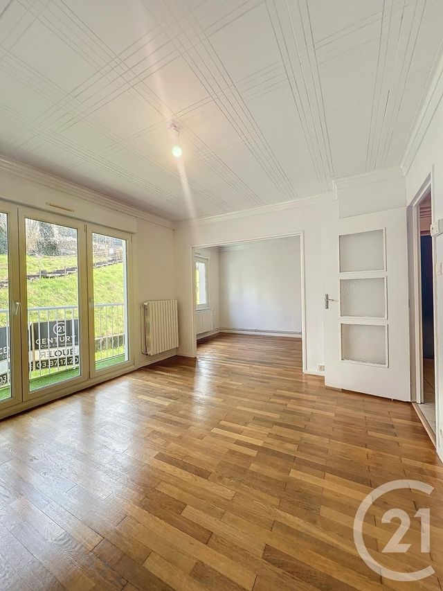 Appartement F4 à louer - 3 pièces - 71.03 m2 - JOEUF - 54 - LORRAINE - Century 21 Côté Est Immobilier