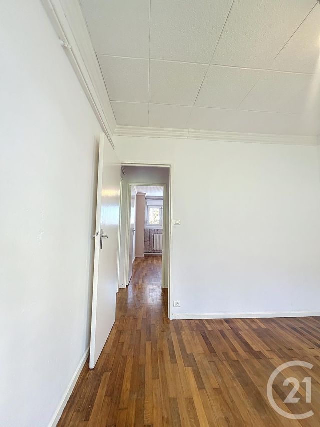 Appartement F4 à louer - 3 pièces - 71.03 m2 - JOEUF - 54 - LORRAINE - Century 21 Côté Est Immobilier