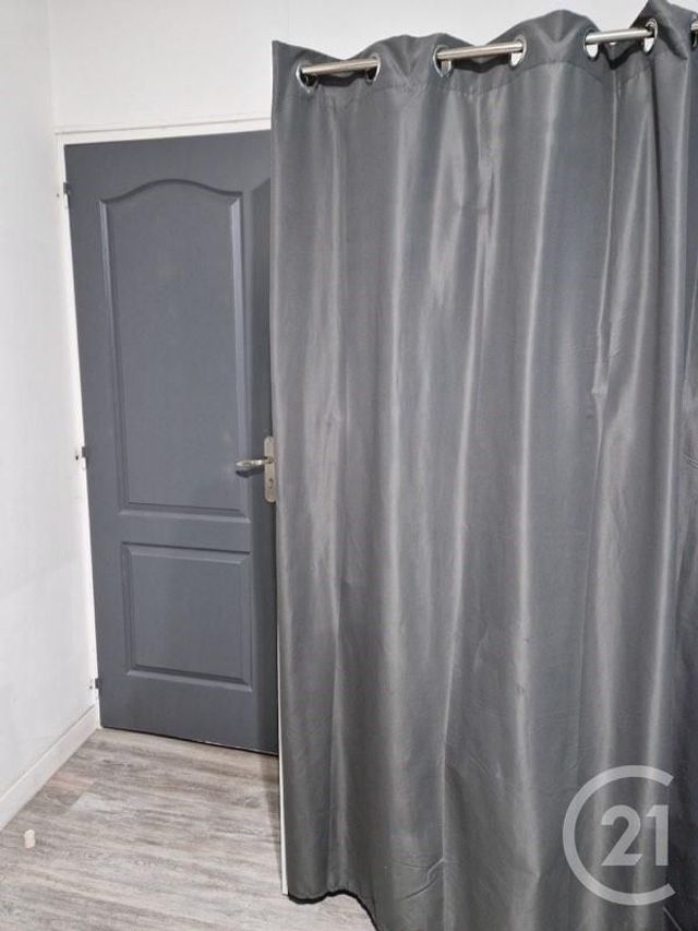 Appartement F1 à louer - 1 pièce - 21.78 m2 - METZ - 57 - LORRAINE - Century 21 Côté Est Immobilier