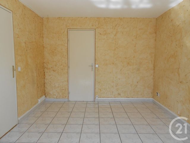 Appartement F4 à vendre - 4 pièces - 69.92 m2 - METZ - 57 - LORRAINE - Century 21 Côté Est Immobilier